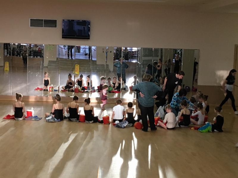 дом молодёжи атлант ул. дом молодежи атланта. дом молодежи новоизмайловский 48 зал. дом молодежи атлант спб ул руставели 37. дом молодежи атланта.